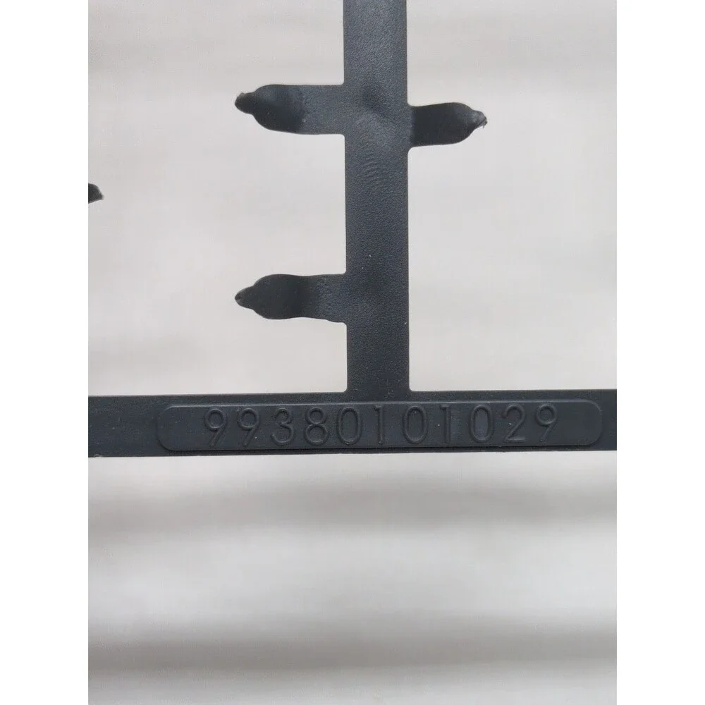 *Heavily Incomplete* Warhammer 40K Space Marine Bits On Sprue